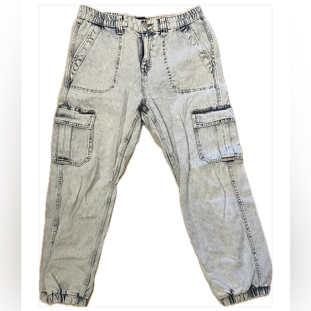 Woman’s Cargo Jeans High Rise Jogger